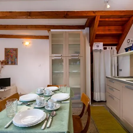 Blue Bay Free Parking Apartman Rovinj